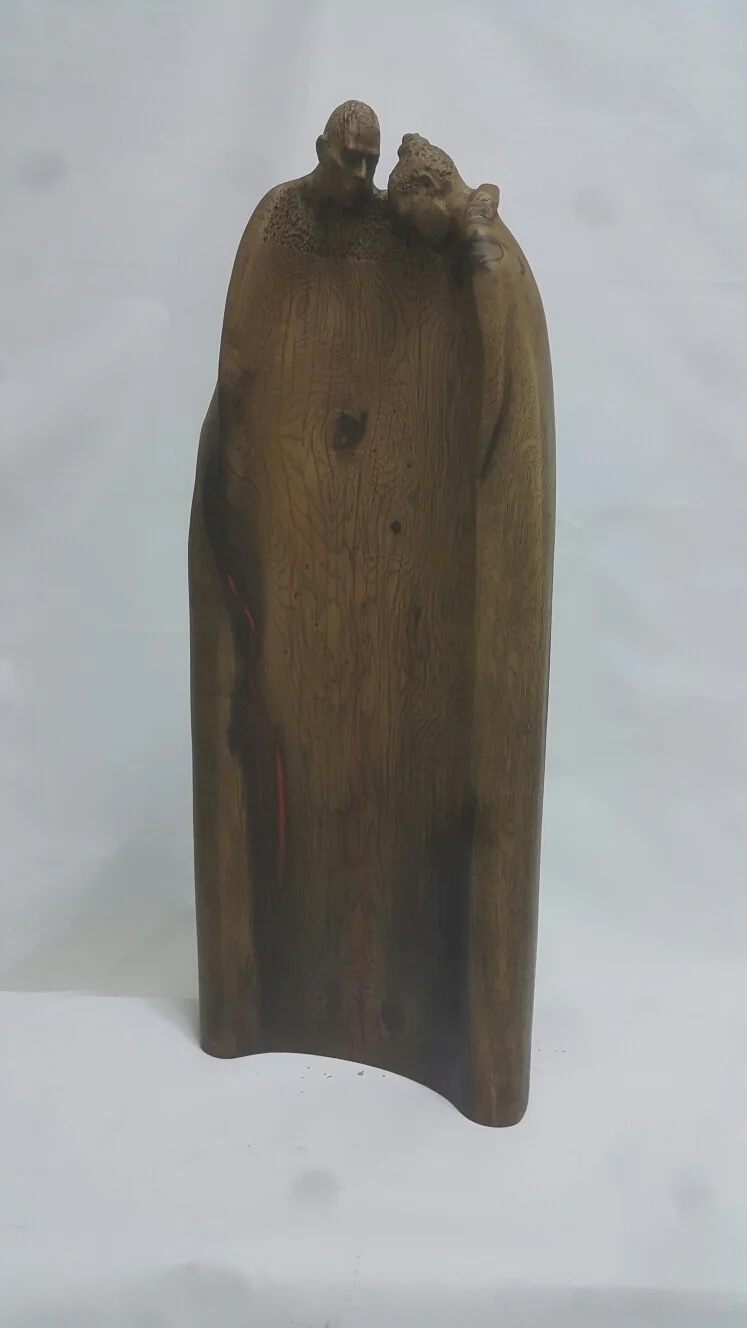 "Persona Kovanı - I" eseri HAKAN ERASLAN tarafından 2023 yılında 90x36x12 cm ölçülerinde Meşe Ağacı tekniği ile yapılmıştır.