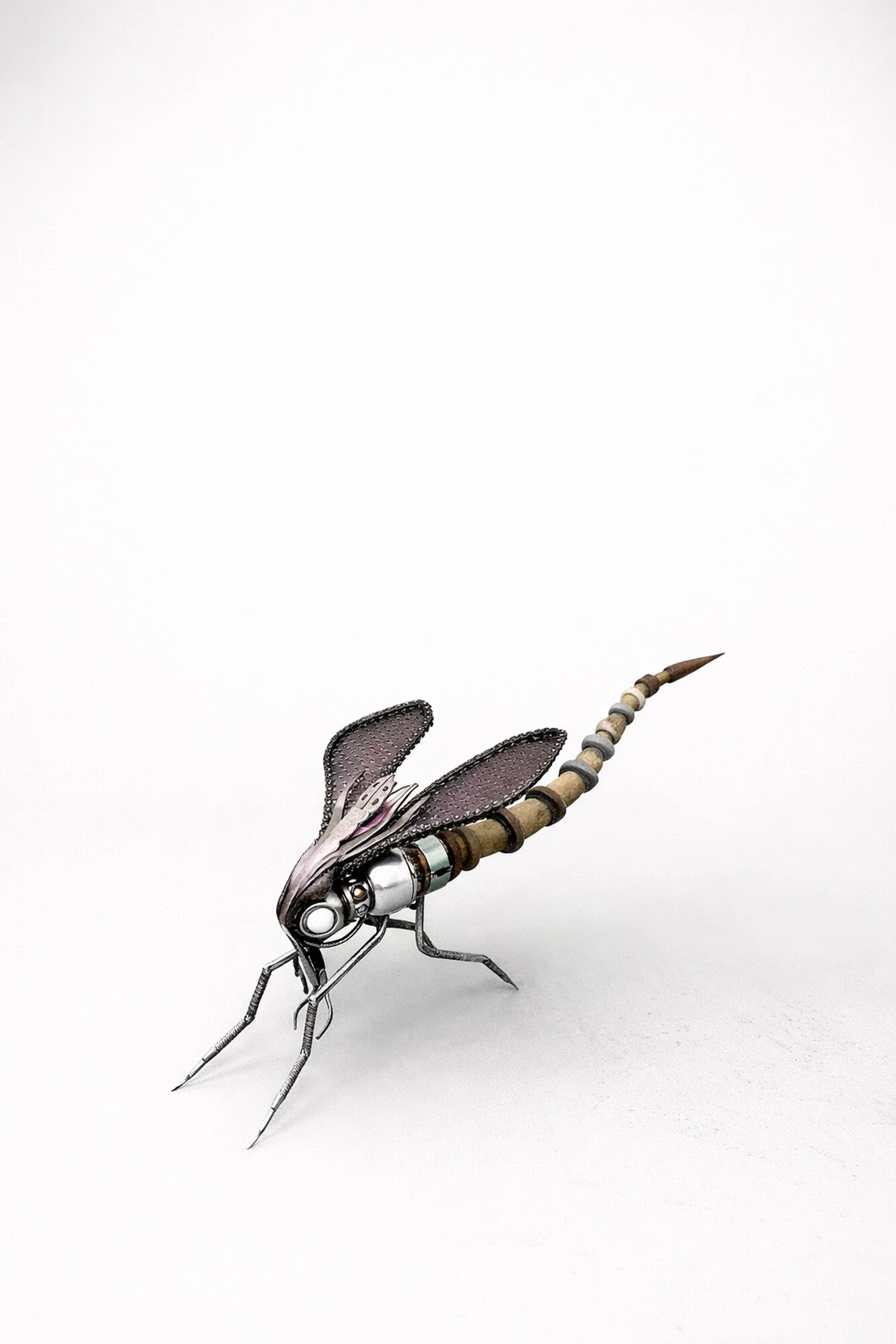 "Chroma" eseri SERKAN ERKOÇ tarafından 2025 yılında 20x55x17 cm ölçülerinde Metal heykel tekniği ile yapılmıştır.