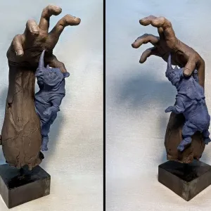 BUĞRA ÖZER tarafından 47x17x20 cm ölçülerinde Stoneware Kil, Serbest Elle Şekillendirme, 1150°C tekniği ile yapılmıştır.