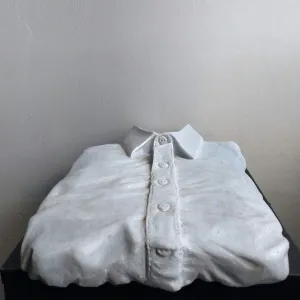 ASLIHAN TİRYAKİ tarafından 2023 yılında 44x12x28 cm ölçülerinde Taş Yontu tekniği ile yapılmıştır.