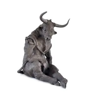 BUĞRA ÖZER tarafından 2017 yılında 31x24x32 cm ölçülerinde Siyah Kil-1250°C  Serbest Elle Şekillendirme tekniği ile yapılmıştır.