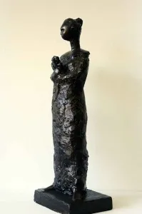 CENGİZ SAVAŞ tarafından 2012 yılında 52x11x11 cm ölçülerinde Heykel tekniği ile yapılmıştır.