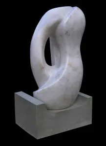 ÇIDAM MELEK tarafından 2003 yılında 70x35x35 cm ölçülerinde Edirne Keşan & Afyon Mermeri tekniği ile yapılmıştır.