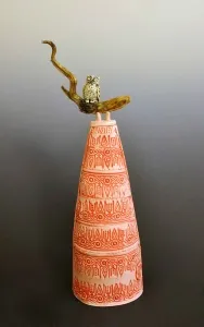 DENİZ ONUR ERMAN tarafından 2017 yılında 49x36x28 cm ölçülerinde Metal Plaka tekniği ile yapılmıştır.