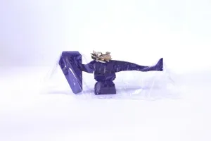 FERİT YAZICI tarafından 2025 yılında 11.7x41x16 cm ölçülerinde Karışık teknik, ahşap, asetat tekniği ile yapılmıştır.