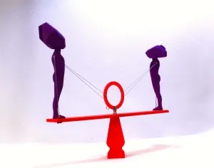 FERİT YAZICI tarafından 2025 yılında 48.3x57x11 cm ölçülerinde Karışık teknik , ahşap, metal, çelik halat tekniği ile yapılmıştır.