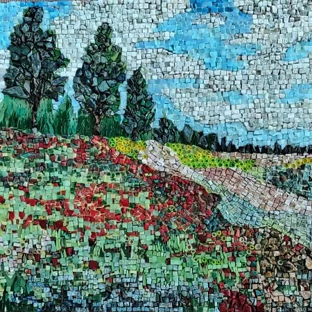 SULTAN KEMİKKIRAN tarafından 2025 yılında 40x40 cm ölçülerinde Mozaik tekniği ile yapılmıştır.