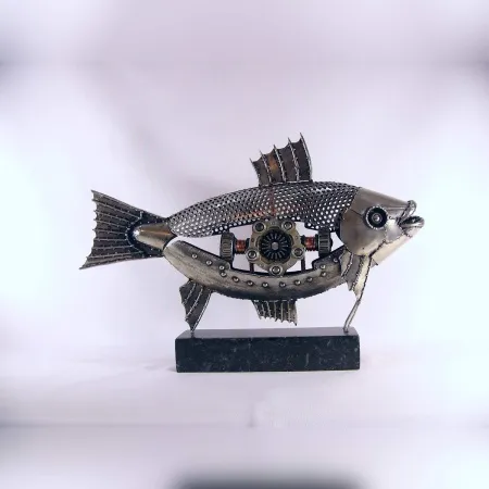 ÖZER AKTAŞ tarafından 2025 yılında 37x53x10 cm ölçülerinde Metal heykel tekniği ile yapılmıştır.