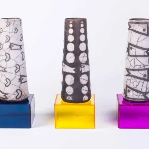 GÖKÇE ÖZER tarafından 2011 yılında 30x40x10 cm ölçülerinde Seramik tekniği ile yapılmıştır.