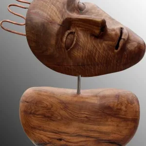 HAKAN ERASLAN tarafından 2015 yılında 47x11x45 cm ölçülerinde Ahşap tekniği ile yapılmıştır.