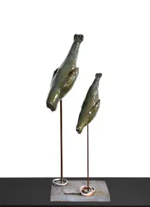 MARİA BERENT tarafından 2008 yılında 60x25x20 cm ölçülerinde Seramik tekniği ile yapılmıştır.