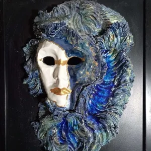 ORÇUN İLTER tarafından 54x64 cm ölçülerinde Seramik elle şekillendirme 1100°C tekniği ile yapılmıştır.