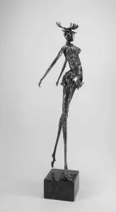 ÖZER AKTAŞ tarafından 8x8x44 cm ölçülerinde Demir Yontu+Kaynak tekniği ile yapılmıştır.