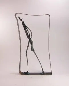 ÖZER AKTAŞ tarafından 2016 yılında 38x20x5 cm ölçülerinde Demir yontu tekniği ile yapılmıştır.