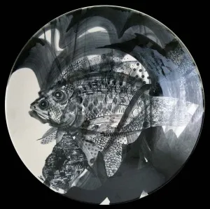 SEMİH KAPLAN tarafından 2011 yılında 50x50 cm ölçülerinde Çini duvar tabağı tekniği ile yapılmıştır.