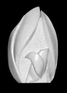 SIRMA YILDIZ tarafından 2013 yılında 30x30x45 cm ölçülerinde Muğla mermeri tekniği ile yapılmıştır.