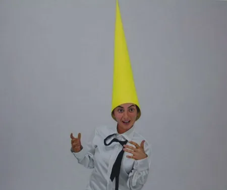 MEDİNE ÖZEN tarafından 2018 yılında 50x60 cm ölçülerinde Tuval üzeri yağlı boya tekniği ile yapılmıştır.