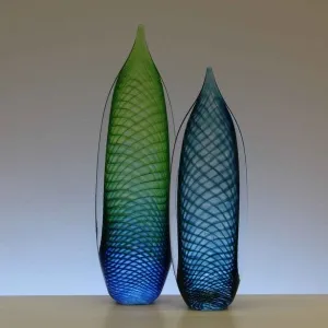 TAHA BAYDAR tarafından Serbest Sıcak Cam Şekillendirme tekniği ile yapılmıştır.