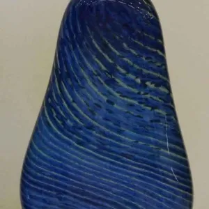 TAHA BAYDAR tarafından Serbest Sıcak Cam Şekillendirme tekniği ile yapılmıştır.